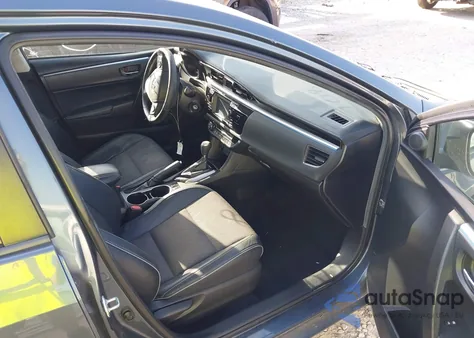 2015 Toyota Corolla S Plus z USA, uszkodzony, nr VIN 2T1BURHEXFC448634